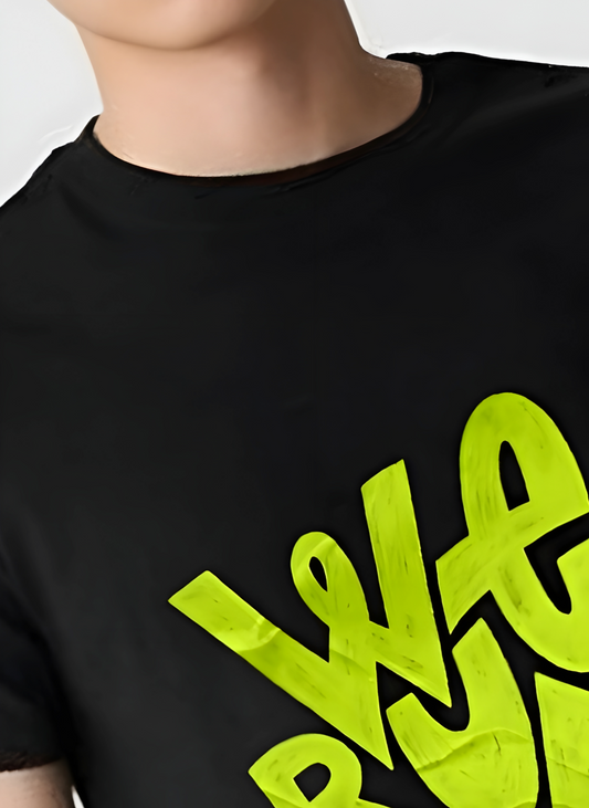 "WE RUN CREW" Classic T-Shirt